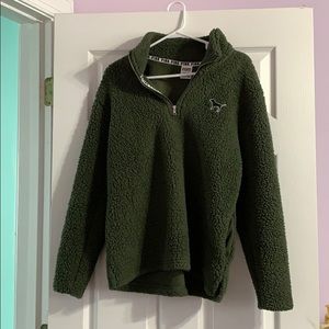 VS quarter zip Sherpa